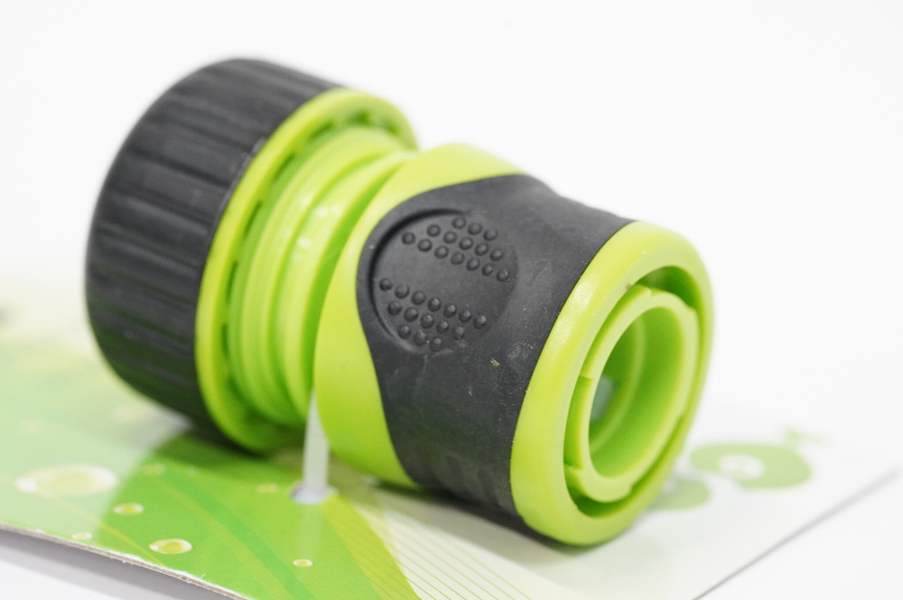 СОЕДИНИТЕЛЬ ШЛАНГА HOSE WORLD 3/4 ДЮЙМА С МЯГКИМ ПЛАСТИКОМ GE0032