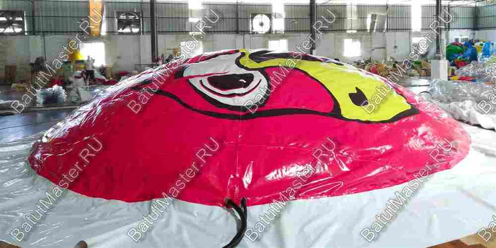 Надувная подушка для установки в грунт «Красная Птица», 7×7×2 м