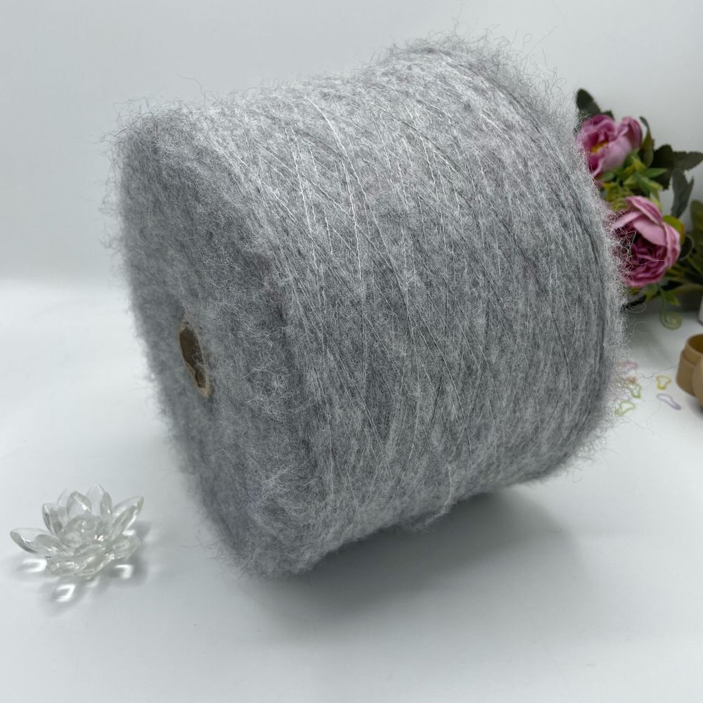 LAGOPOLANE 30% вспушеный меринос 28% вискоза 15% полиэстер 27% полиакрил