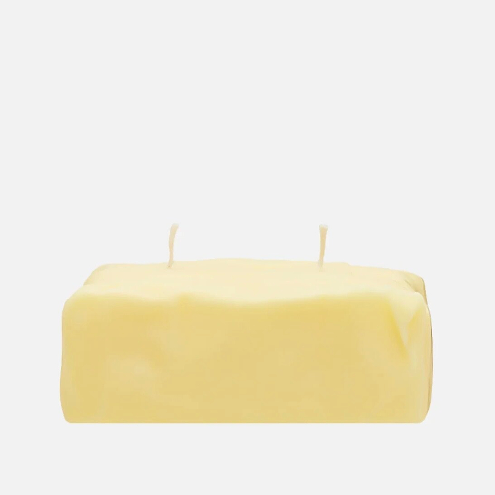 Свеча формовая "MAY MEADOW" 265гр butter