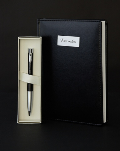 Набор с гравировкой: Ежедневник и шариковая ручка Parker Urban Muted Black Chrome Trim (черный)