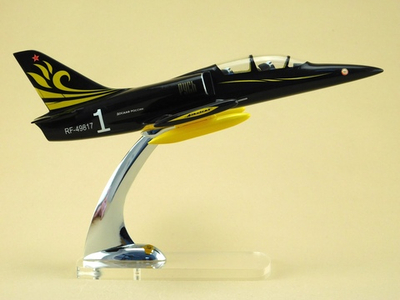 Модель самолета L-39 (М1:48, "Русь", 01)