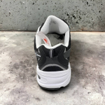 New Balance 530 • Black/White