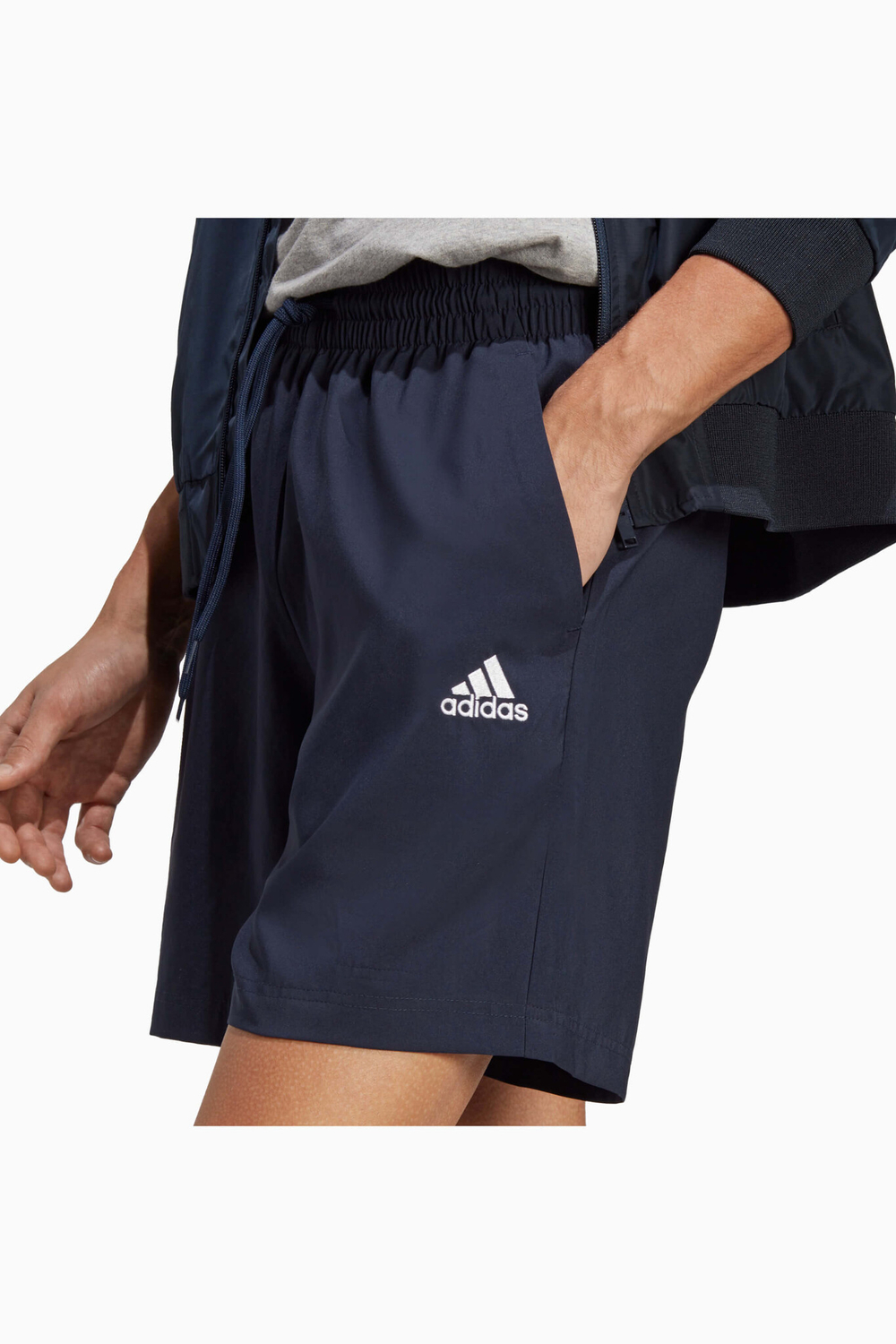 Шорты adidas Essentials Chelsea Small Logo