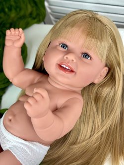 Кукла Manolo Dolls виниловая Diana без одежды 47см (7305)