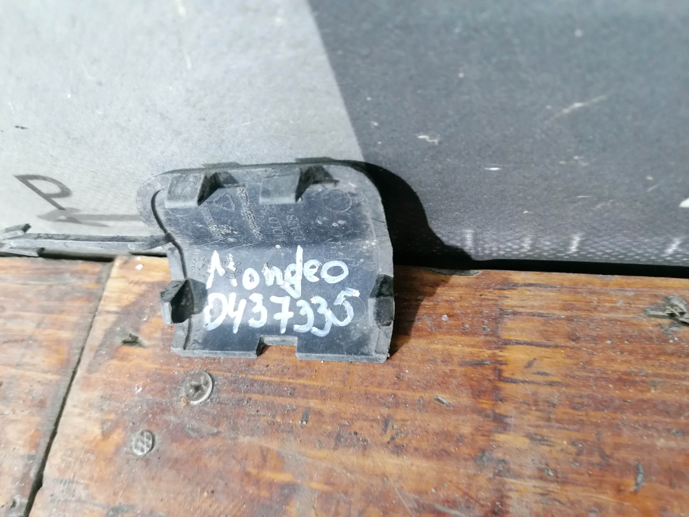 Заглушка буксировочного крюка Ford Mondeo 5 14-22 Б/У Оригинал 5342840