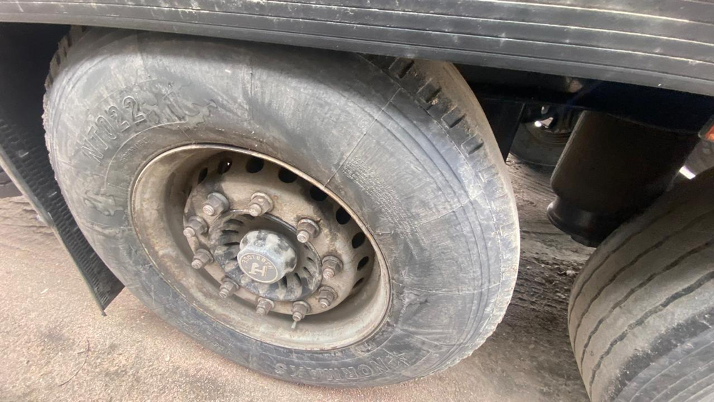 Grunwald 9453 Полуприцеп бортовой (евроборт) 9453-0000010-10 (Шторный)