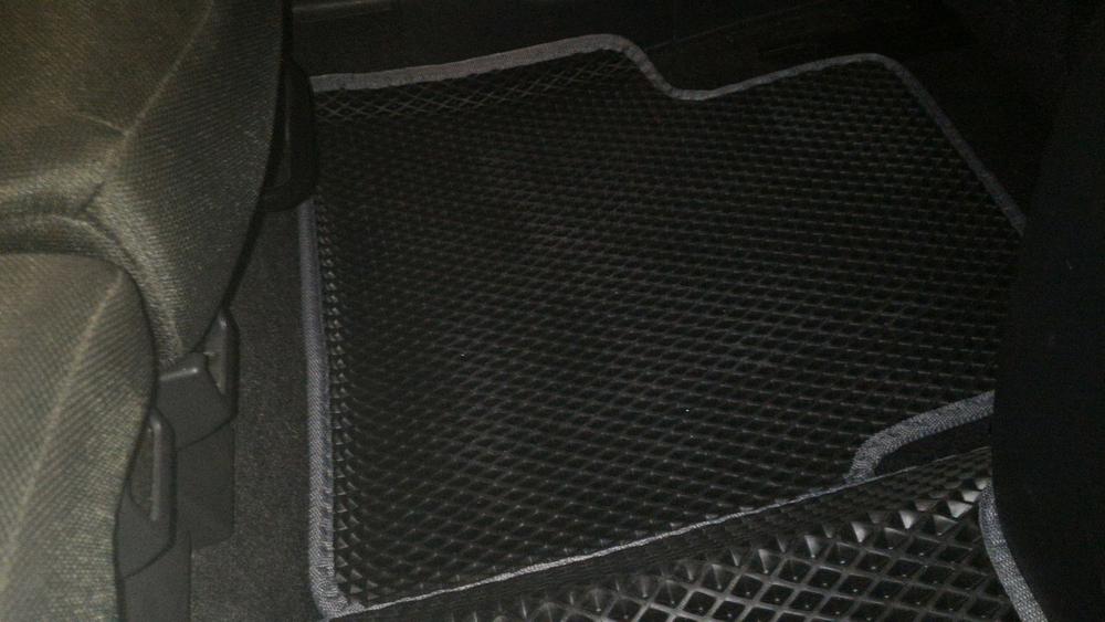 Автоковрики для Nissan Qashqai, J10 (2006-2014)