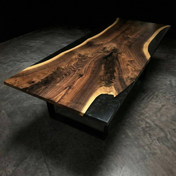 Карагач с живым краем свободной формы