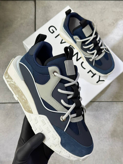 Кроссовки Givenchy
