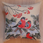 Декоративный гобеленовый чехол для интерьерной подушки Снегири 38*38