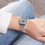 Женские наручные часы Casio LA680WA-7