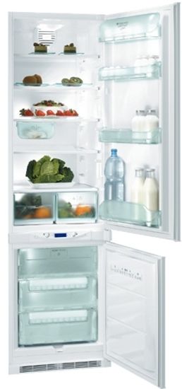 Встраиваемый холодильник Hotpoint-Ariston BCH 333 AAVEI