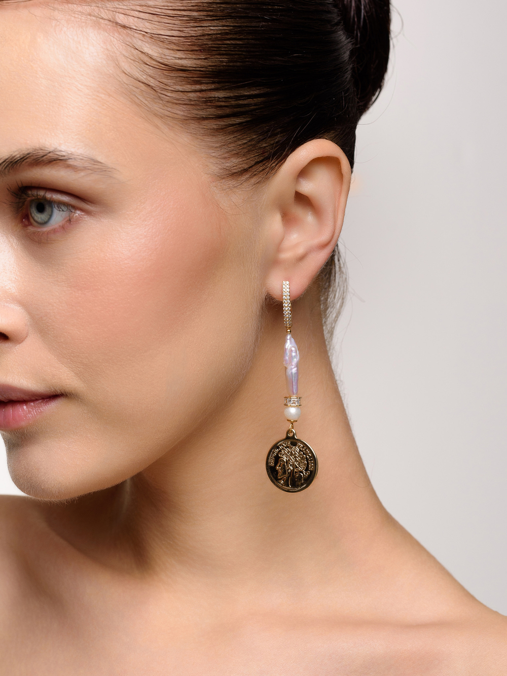 Серьги "Flat pearls coin" Gold