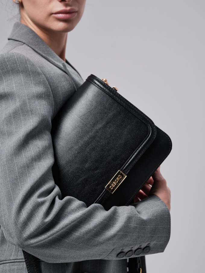 Сумка кожаная на плечо черная