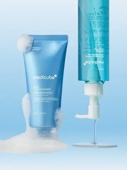 Medicube Глубокоочищающая пенка с экстрактом айвы и мелиссы для сужения пор Zero Foam Cleanser 120 гр