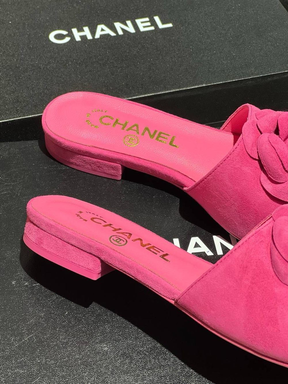 Шлепанцы Chanel