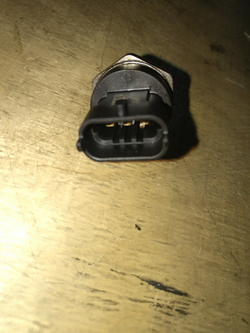 Датчик 5260246 давления в топливной рейке