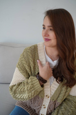 Описание кардигана спицами МАРИ, Автор — Валентина Пасхина