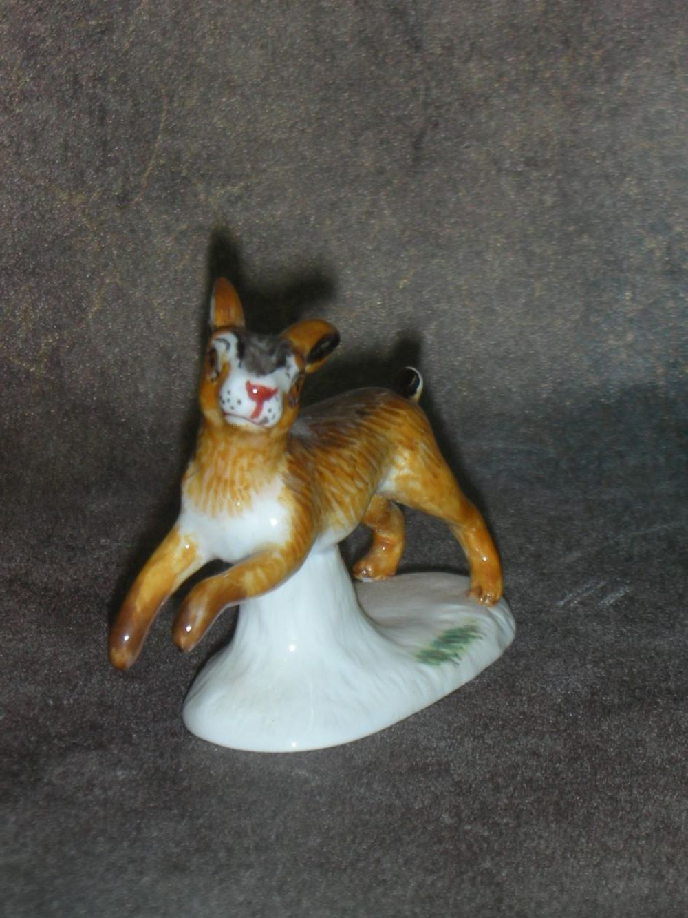 Статуэтка. Фарфор. Заяц. Meissen. Германия