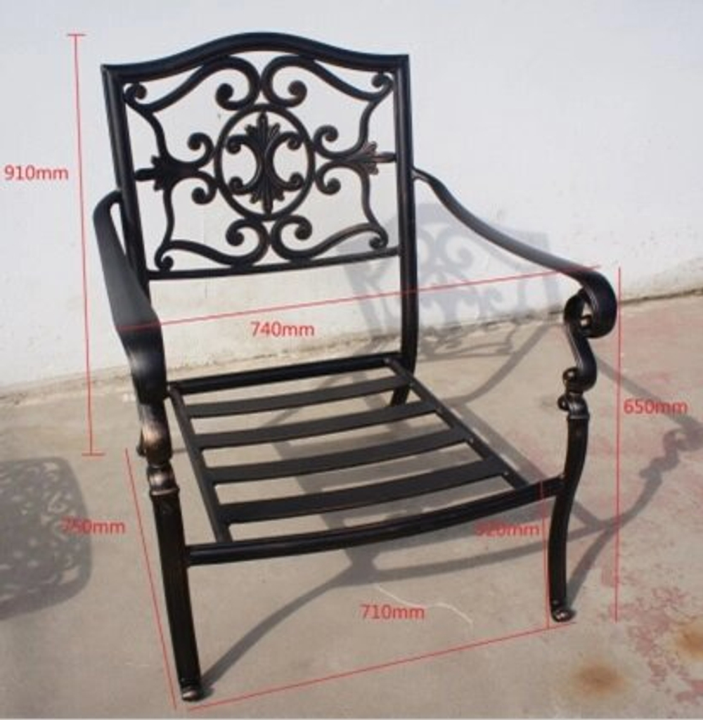 Кресло из литого алюминия Venice