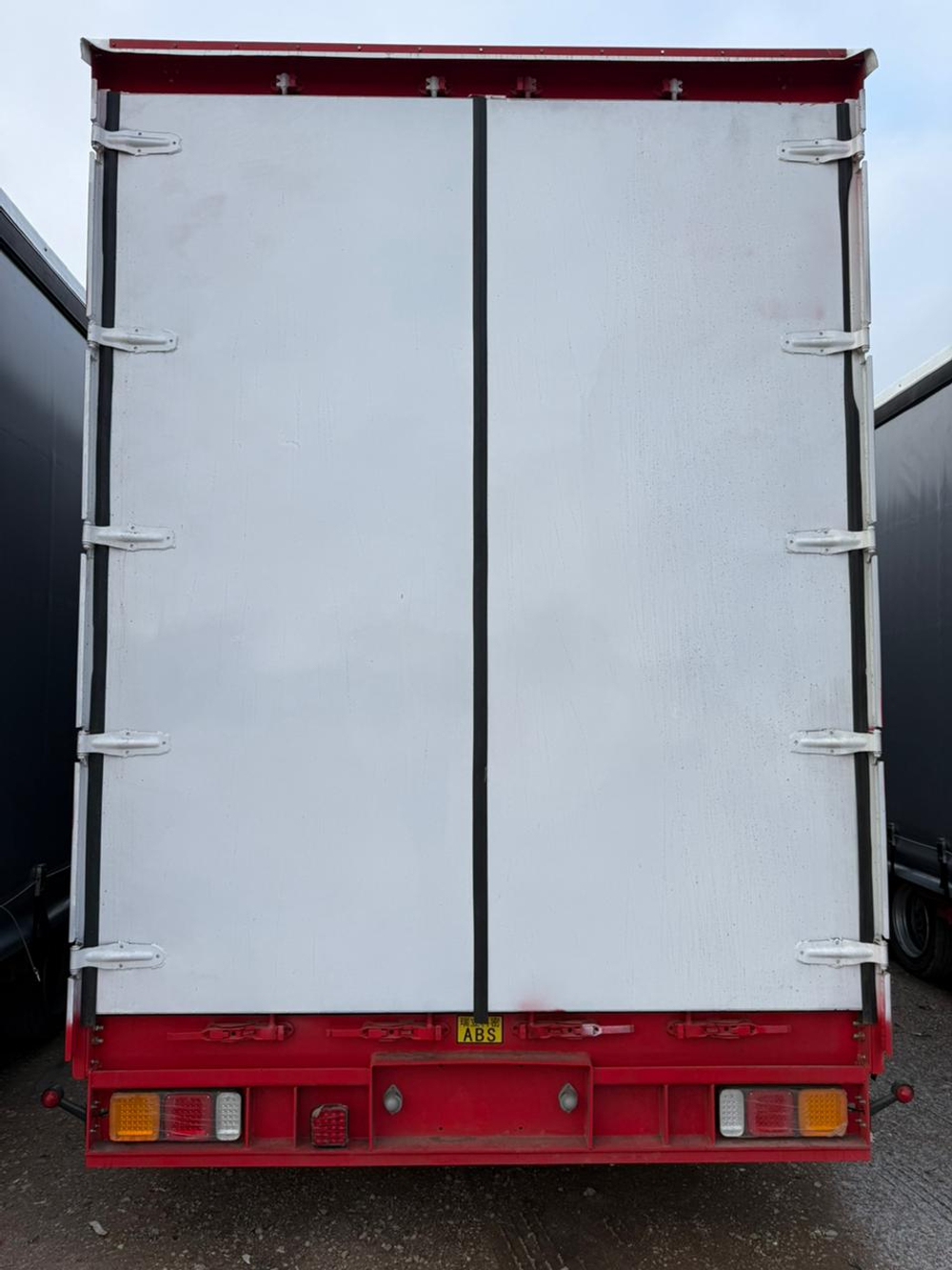 ЭВЭН TITAN226* Полуприцеп шторный 18