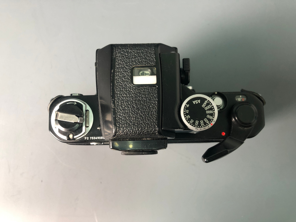Nikon F2