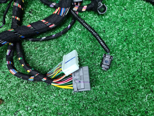 Проводка салонная Hongqi HS5 (2023-н.в.)