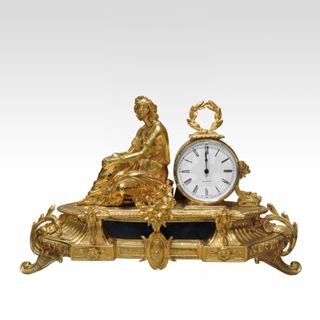 Часы "Мелодия" (с камнем, позолота)