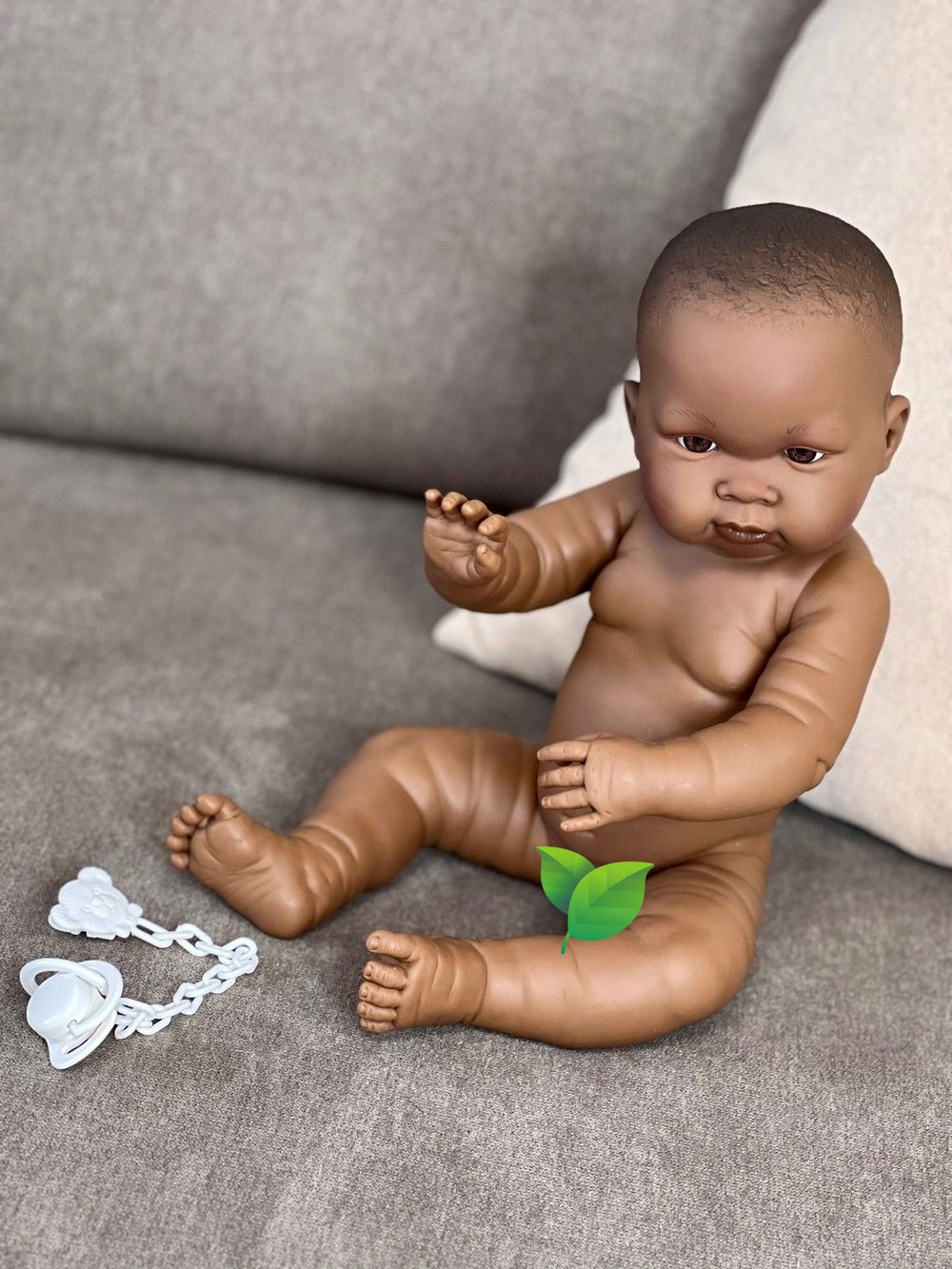 Кукла Llorens виниловая 45см Nahia без одежды (45004)