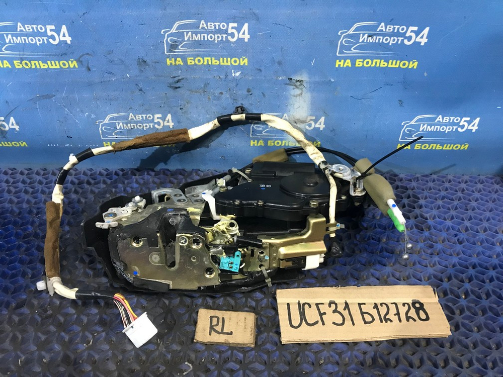 Замок двери задней левой TOYOTA CELSIOR 2000-2006