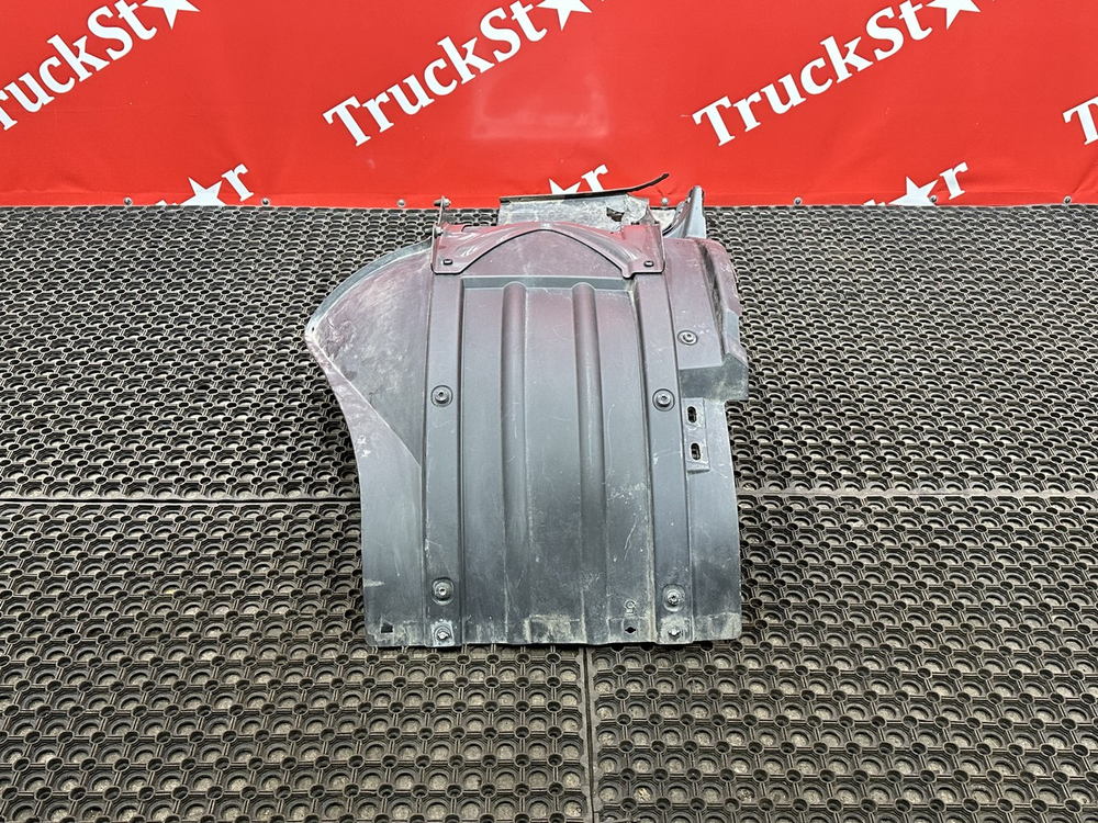 Крыло переднее левое задняя часть 2023г.