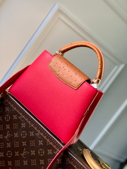 Louis Vuitton Capucines BB