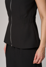 Жилет на молнии черный