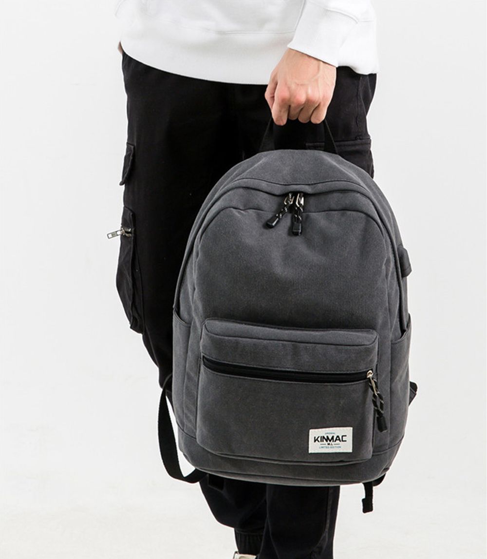 Рюкзак с отделением для ноутбука до 15,6" и USB-портом для зарядки (Серый)