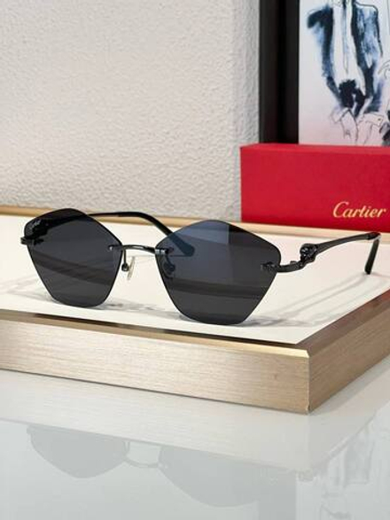 Солнцезащитные очки Cartier