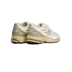 Кроссовки New Balance 1906R "Sea Salt Marblehead"