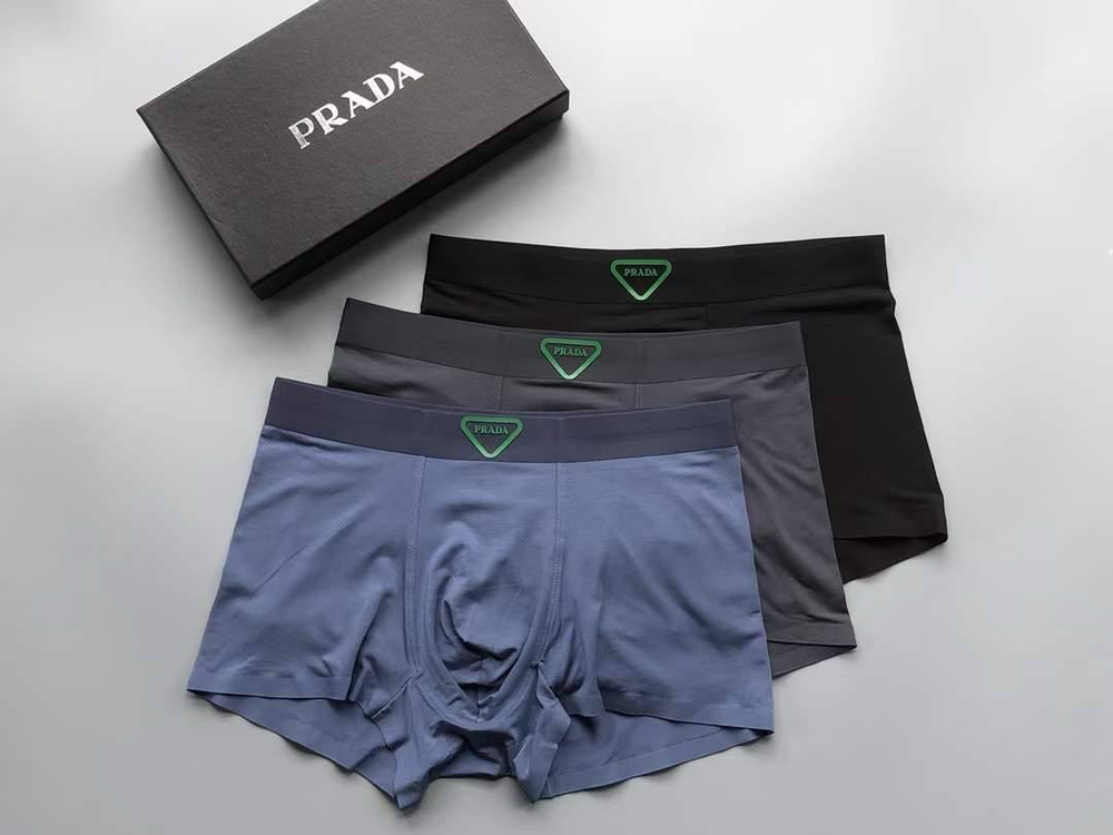 Комплект белья Prada
