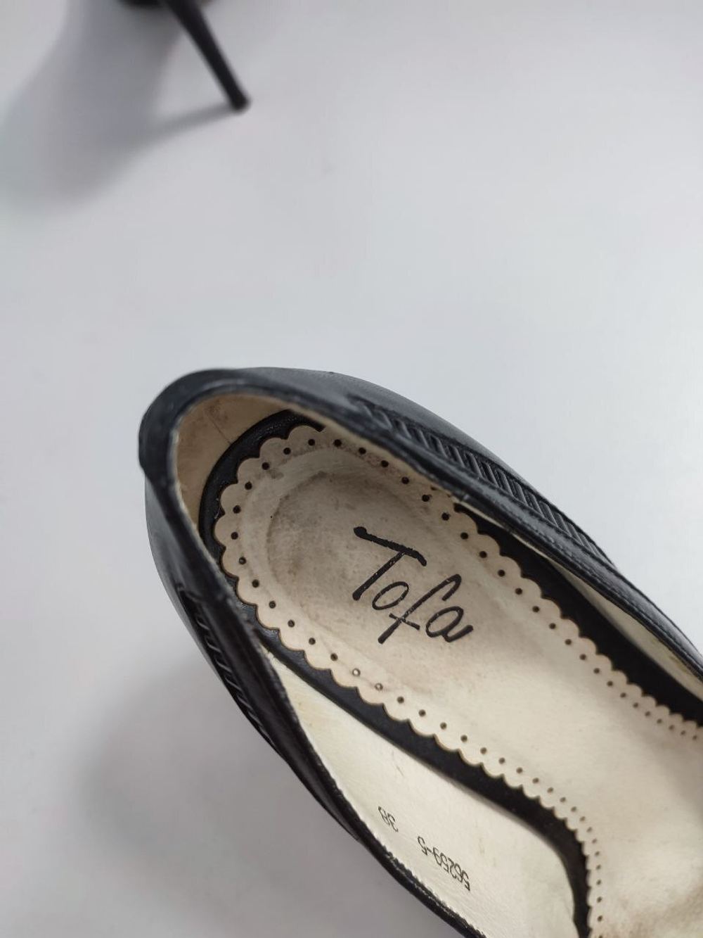 Туфли Tofa черные 38 размер