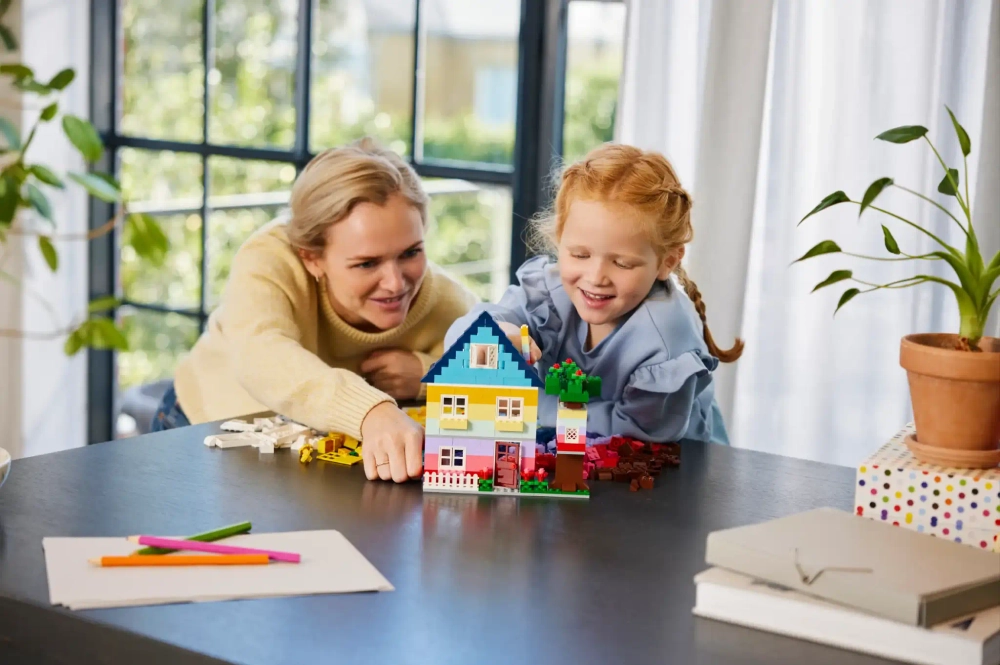 Конструктор LEGO Classic 11035 Создавай дома