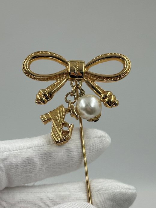 Брошь булавка Бант Salvatore Ferragamo