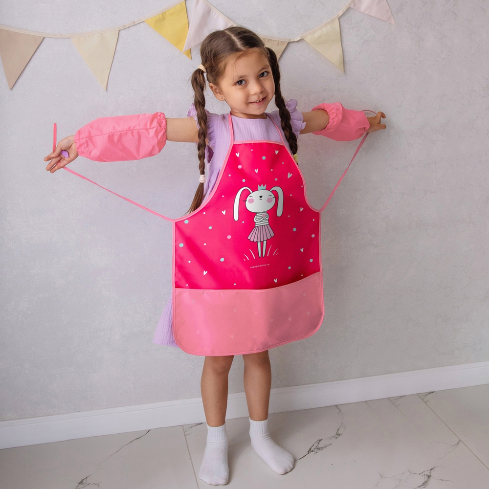 Фартук для творчества на завязках. Зайка