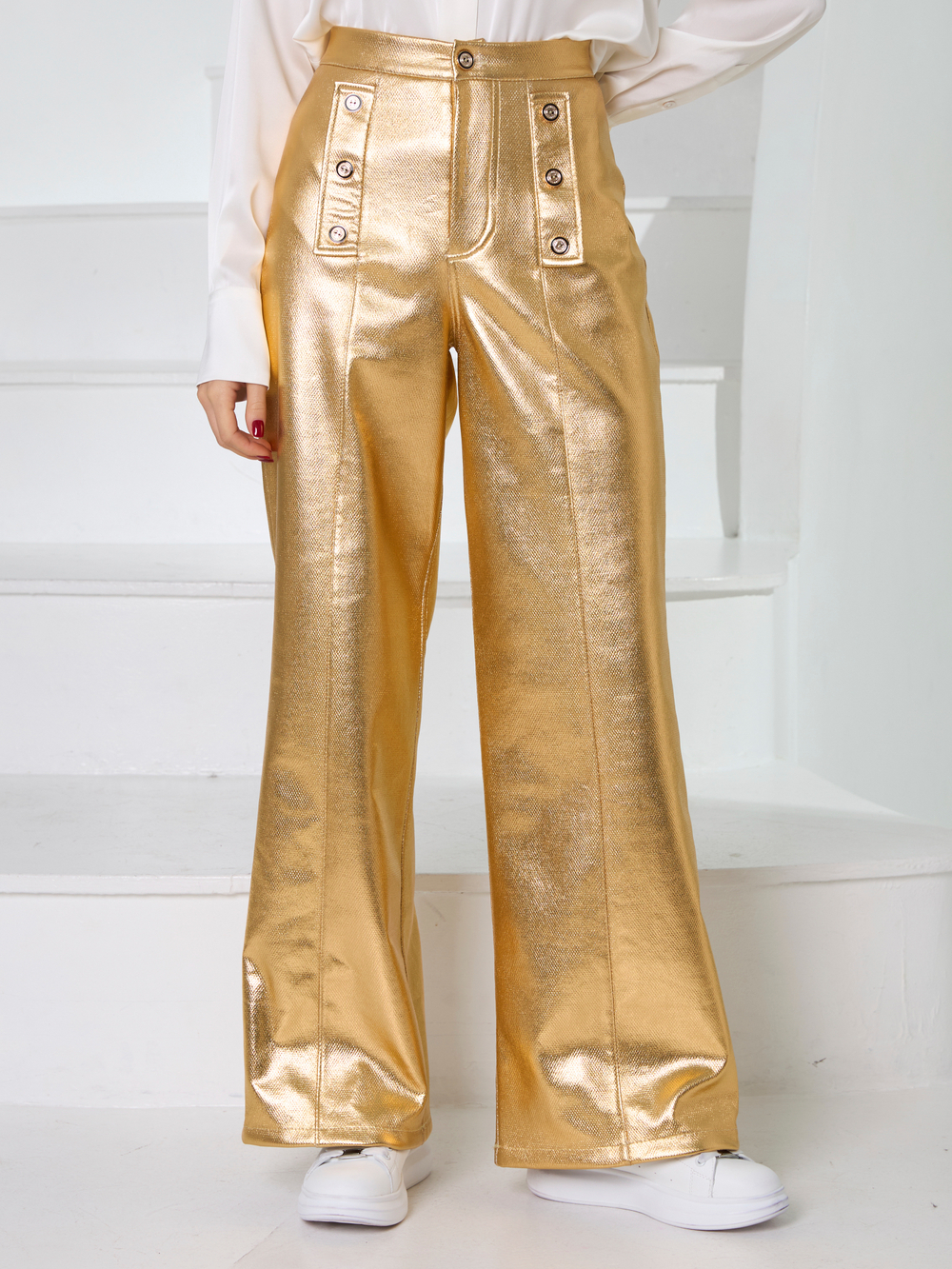 Брюки праздничные для девочки с эффектом металлик золото