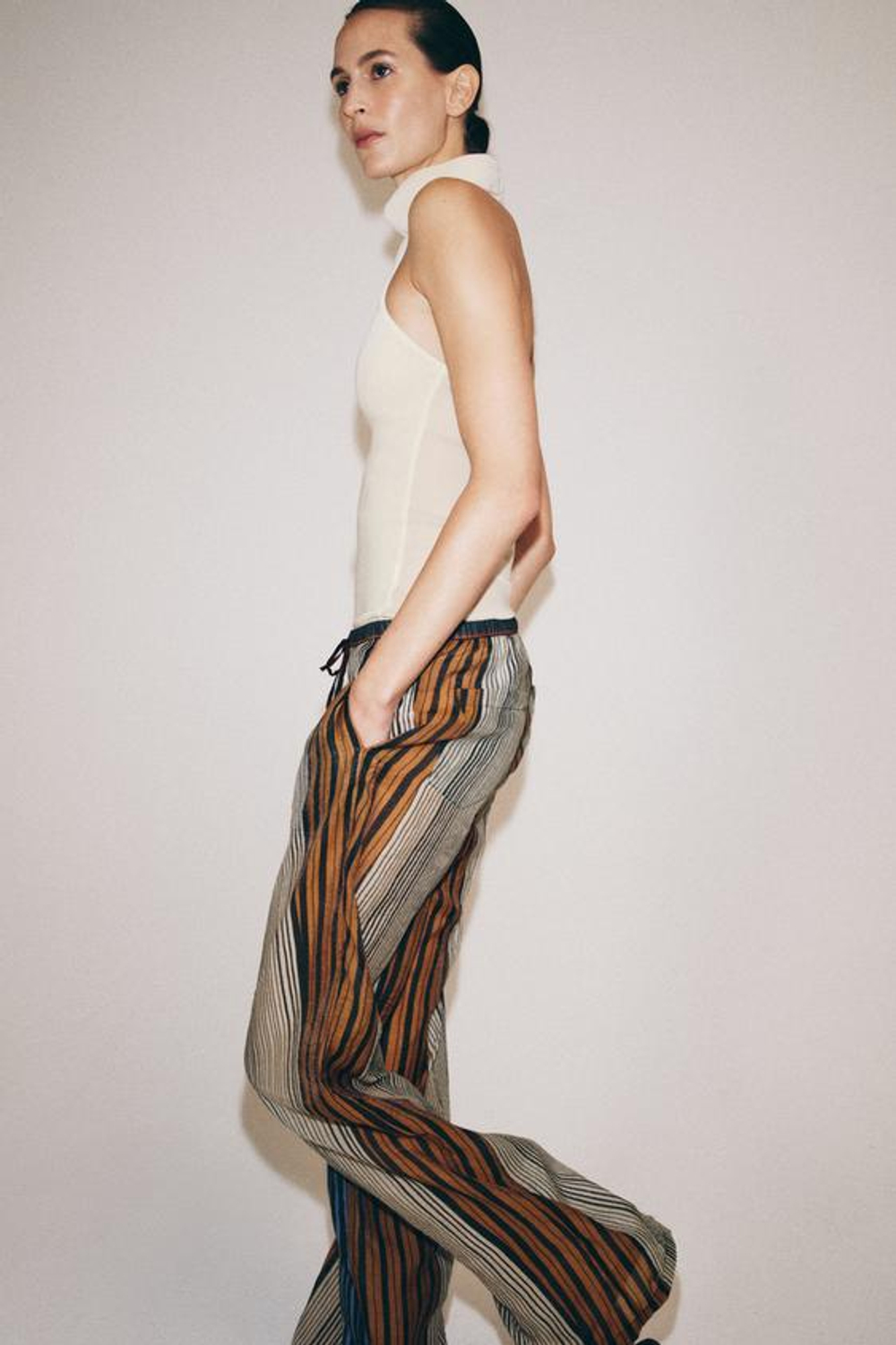 ZARA БРЮКИ В ПОЛОСКУ В ПИЖАМНОМ СТИЛЕ — ZW COLLECTION, РАЗНОЦВЕТНЫЙ