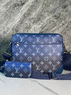 Сумка-мессенджер Louis Vuitton