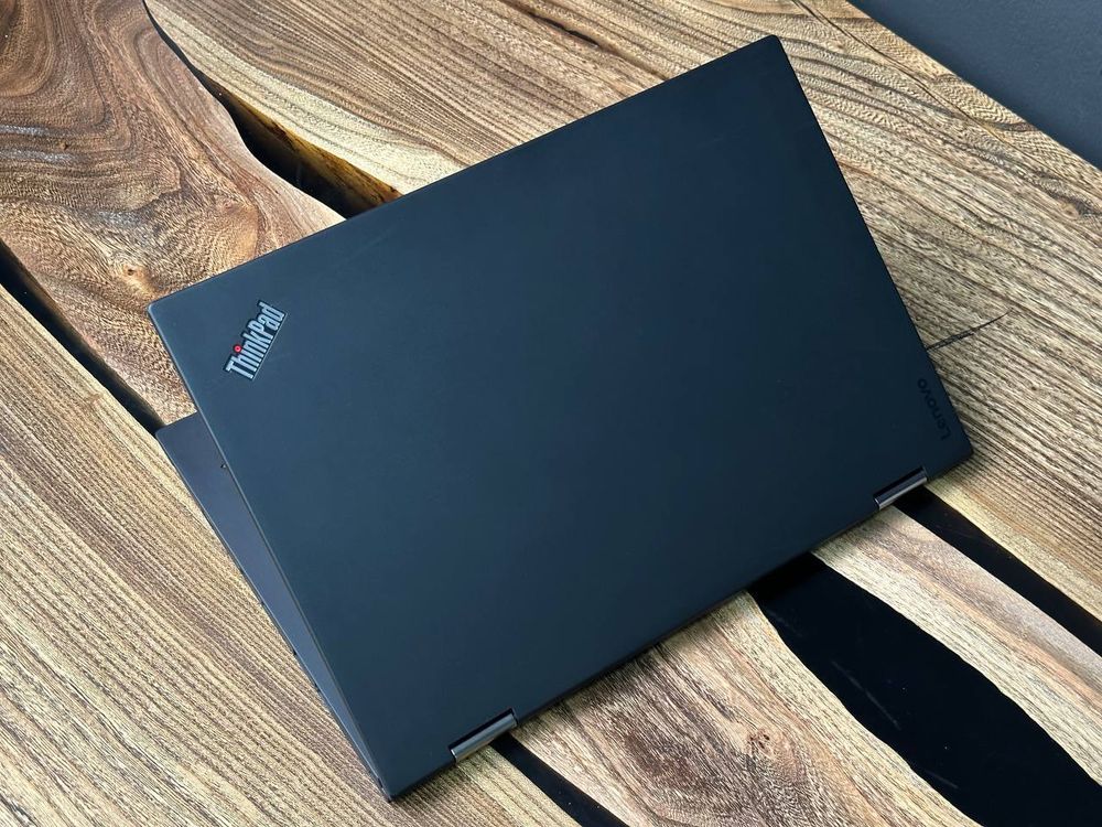 14" Ноутбук Lenovo Thinkpad Yoga X1 Gen 2 (2560x1440, Intel Core i7-7600U, RAM 16ГБ, SSD 512ГБ, Intel HD Graphics 620 , Win 10 Pro)