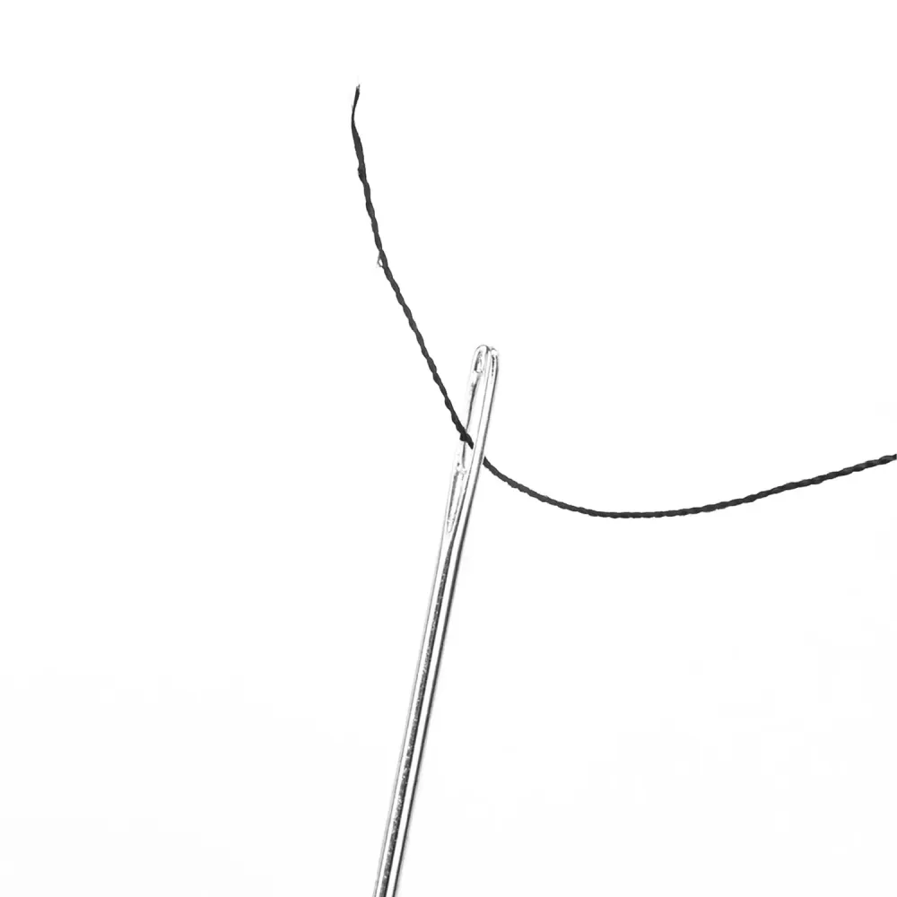 Нитки швейные 40 ЛШ, 200 м, полиэстер, НАБОР 20 шт., белый/черный, в ПОДАРОК иглы, DEVELIA (Девелиа), 609623