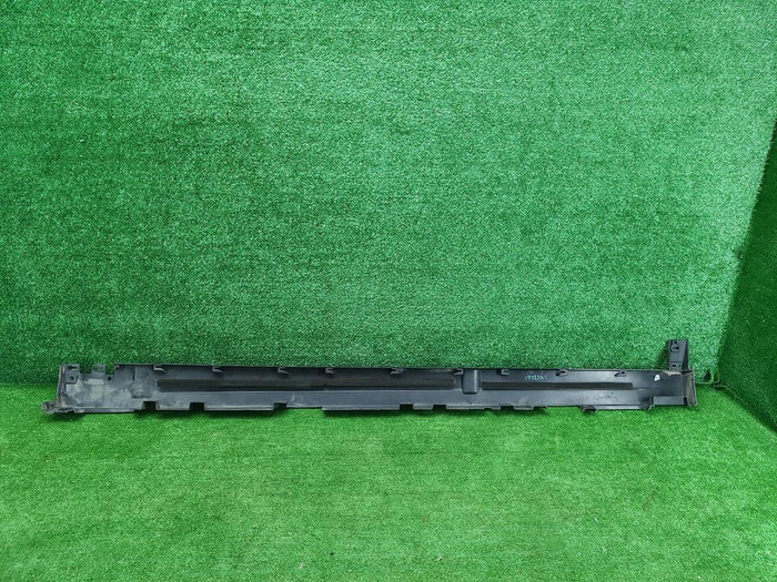 Накладка порога правая LR Defender 2 L663 (19-нв)