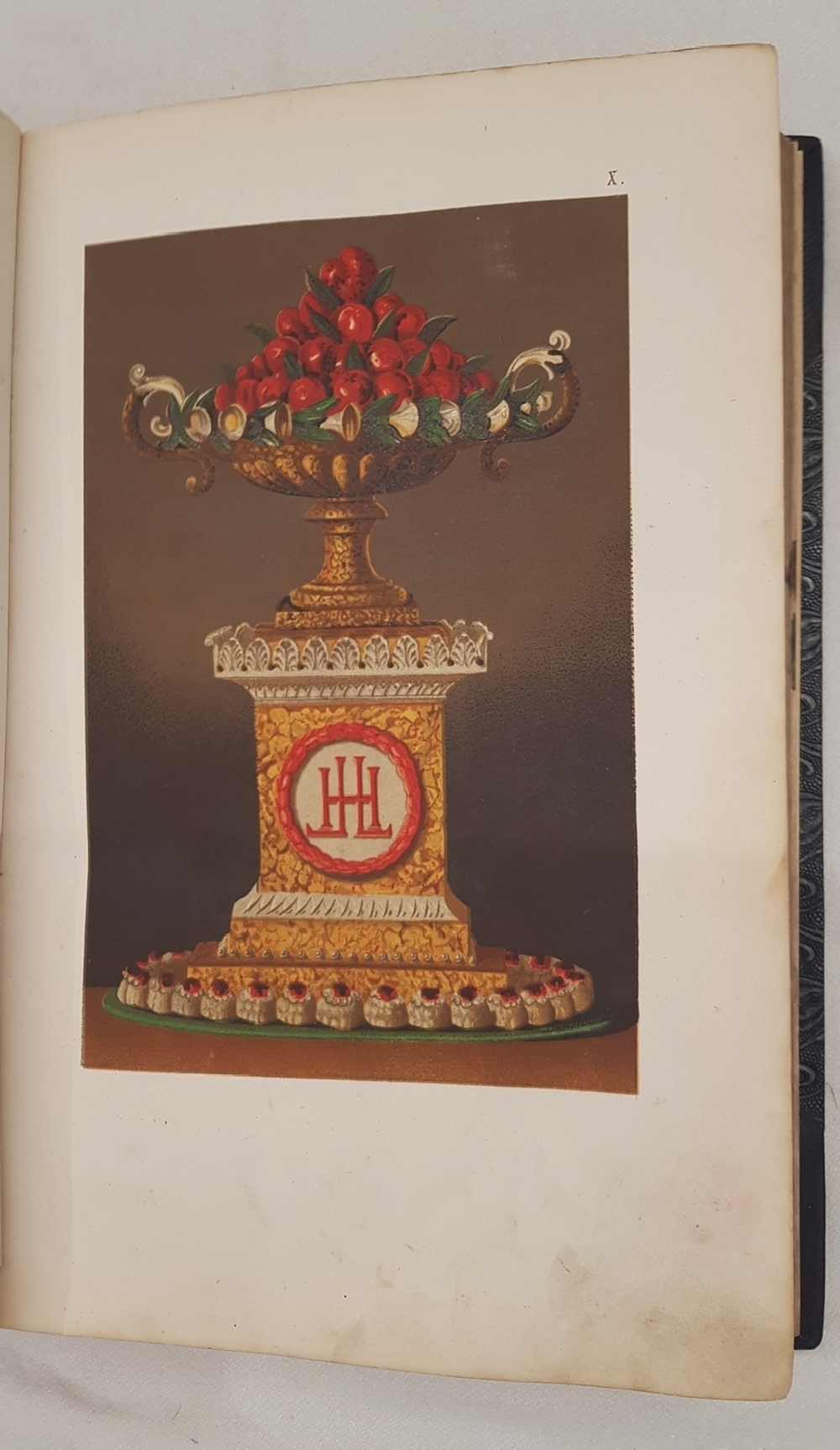 "Альманах гастрономов. Часть дополнительная. Приготовление разного рода теста и консервов, печенья мелкого и крупного, кремов, бисквитов, цоколей, тортов, тямбалей и проч". Юлия Гуфе, старший метрдотель Жокейского клуба в Париже. 1877г.