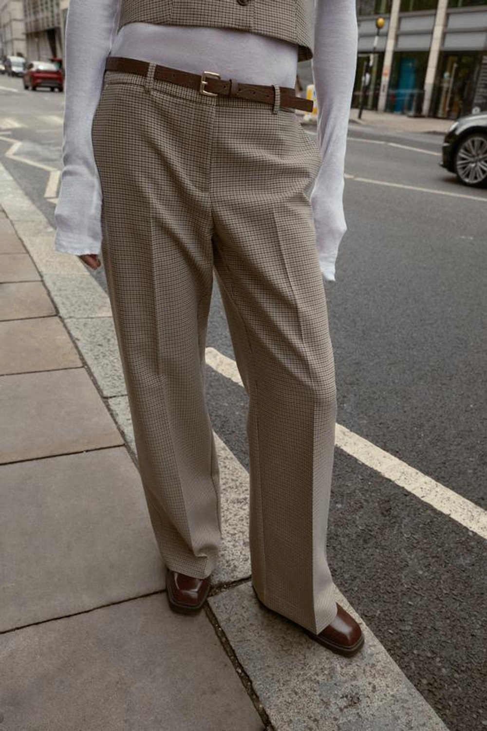 ZARA БРЮКИ В КЛЕТКУ С РЕМНЕМ, БЕЖЕВЫЙ/ТЕМНО-СИНИЙ